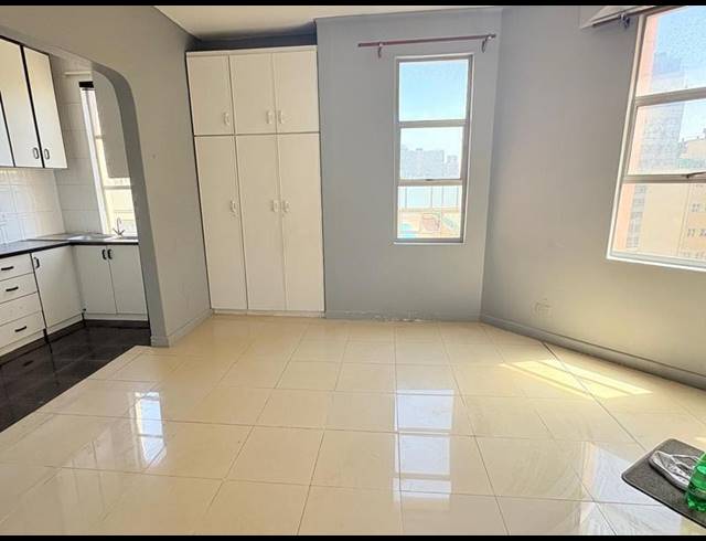 2 BEDROOM APARTMENT FOR SALE IN SOUTH BEACH